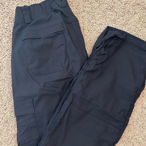 Duluth Trading Womens Dry on the Fly Bootcut Cargo Pants Ink Blue 10x31 - Picture 2 of 4